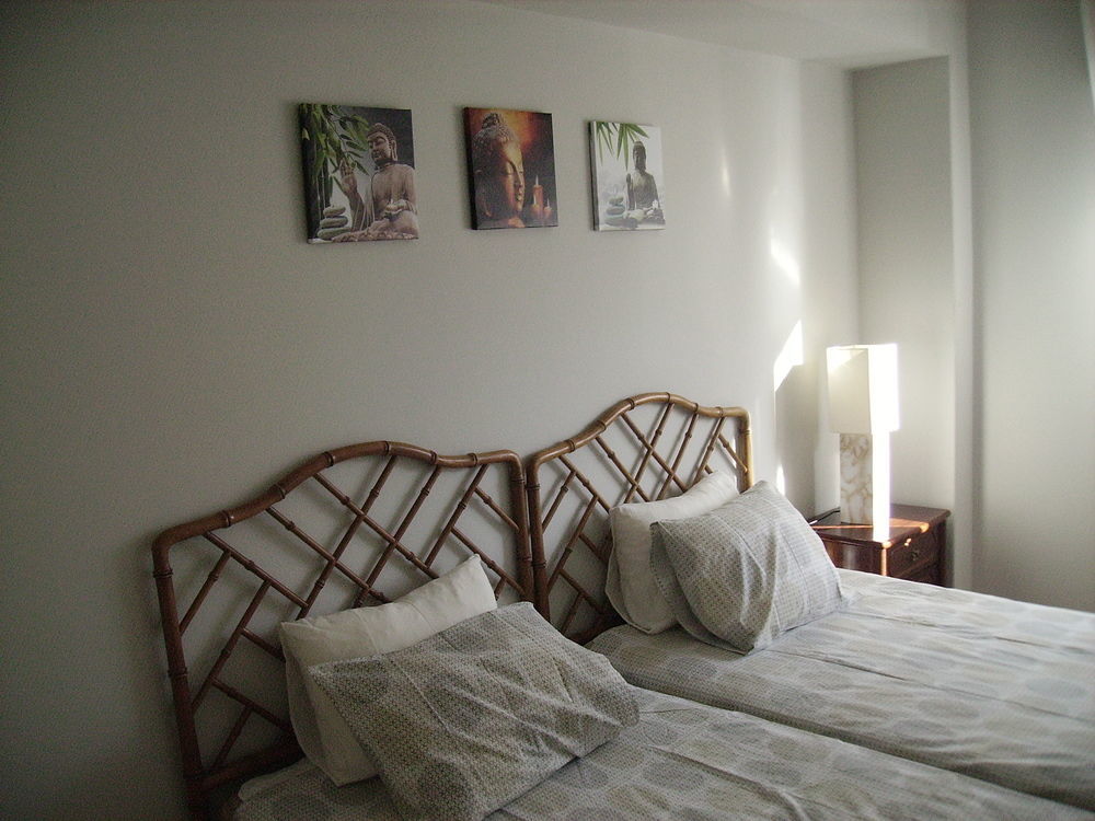 Sunny House Hostel Lagos Exterior photo